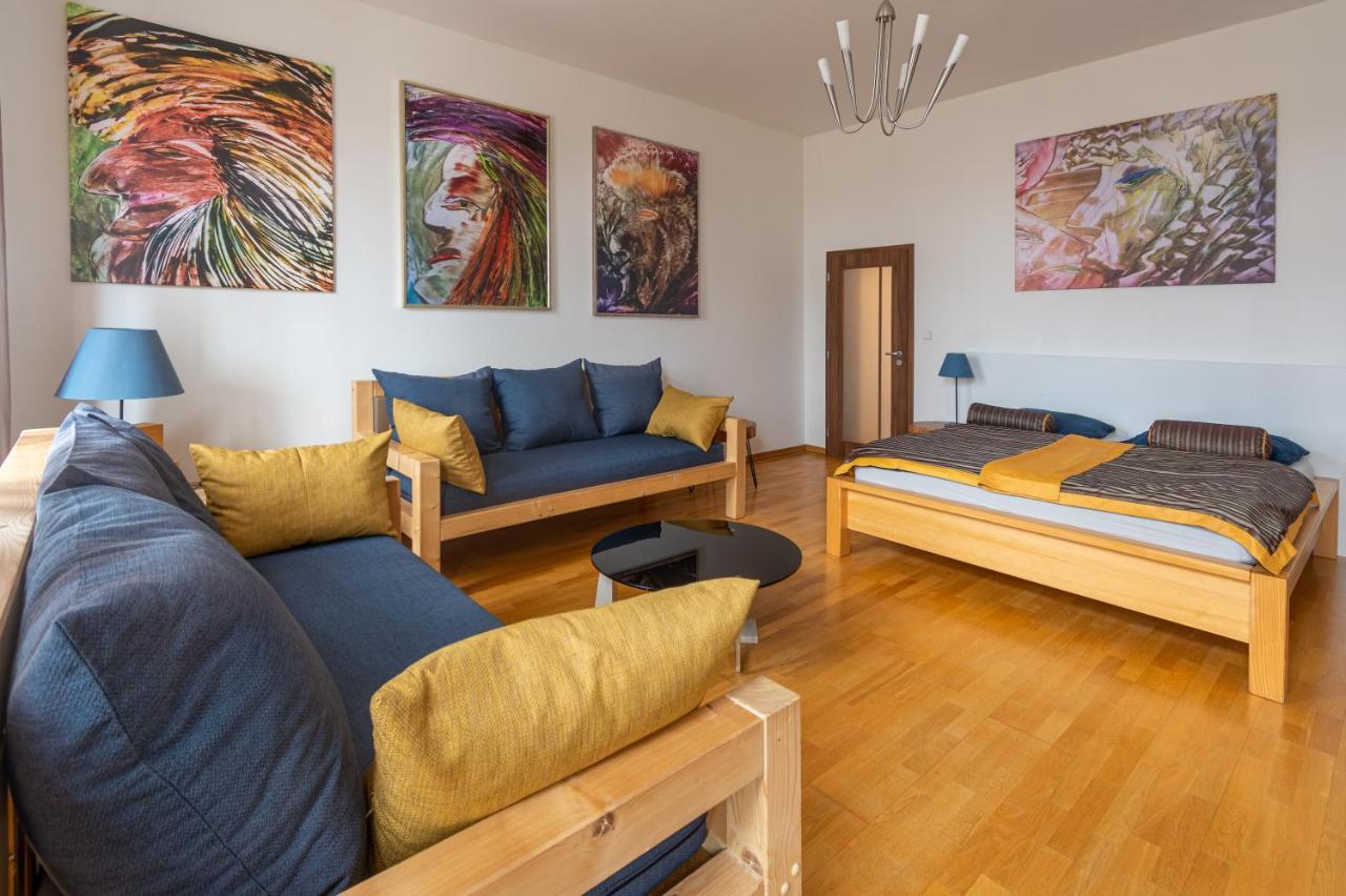 Apartment Sirius C In Center Of Cb. *