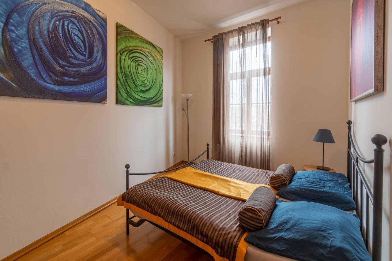 Apartment Sirius C In Center Of Cb. *